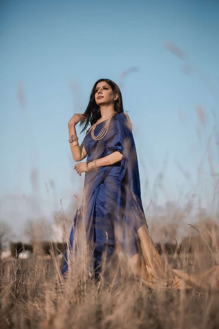 12 Amazing Saree Draping Styles To Look Slim - KALKI Fashion Blog