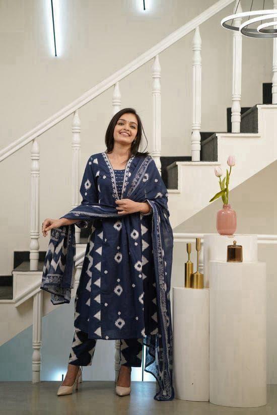 Women's Blue printed cotton  kurta & plazo pant