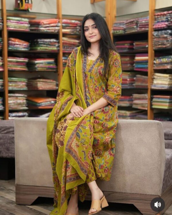 floral print A-line pant set