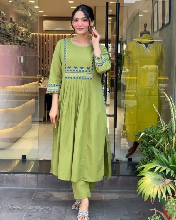 Elegant Kurti with Pant set
