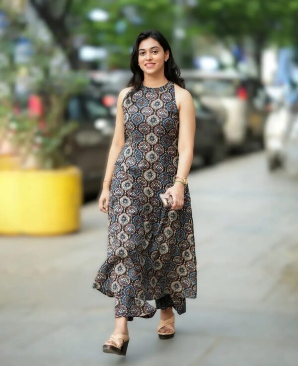 Premium Cotton Stylish kurti Palazzo set
