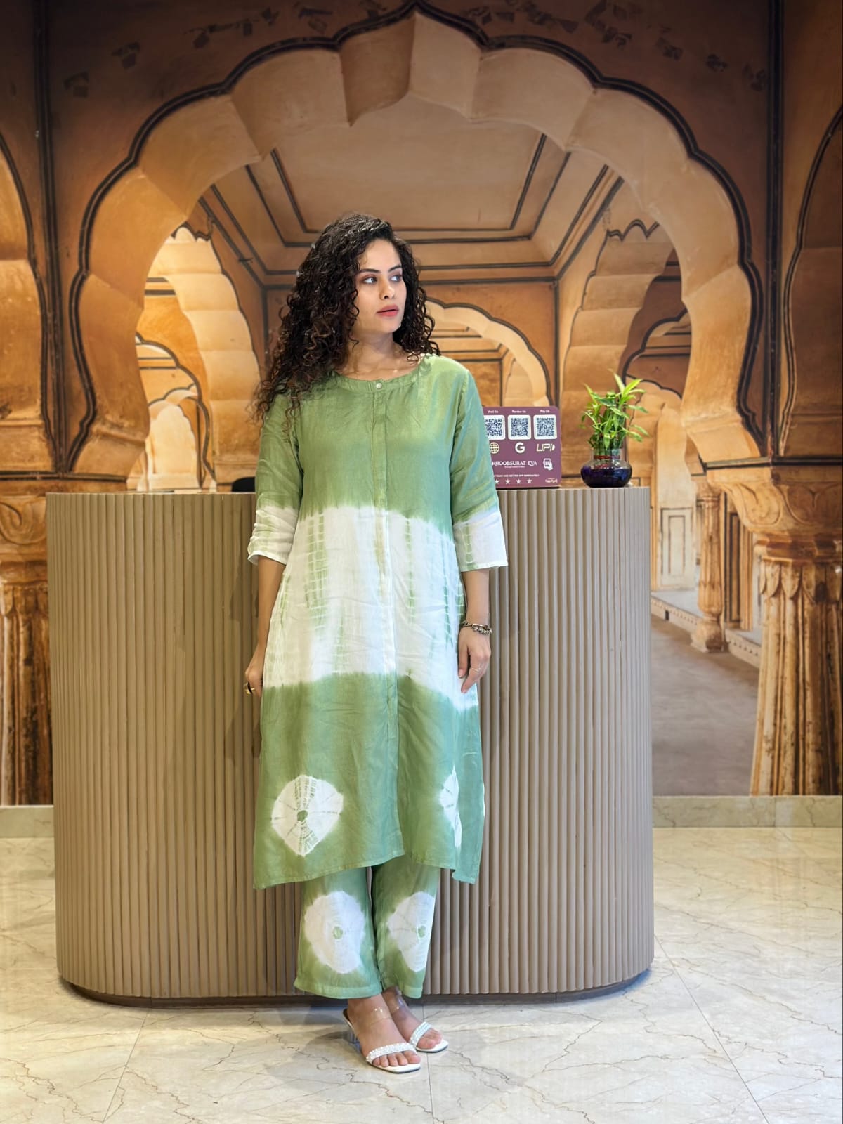 Premium Floral Tie & Die Green Cotton Kurti Pant - Image 2