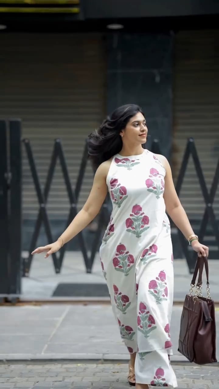 Premium Floral Print Cotton Kurti Palazzo Set - Image 2