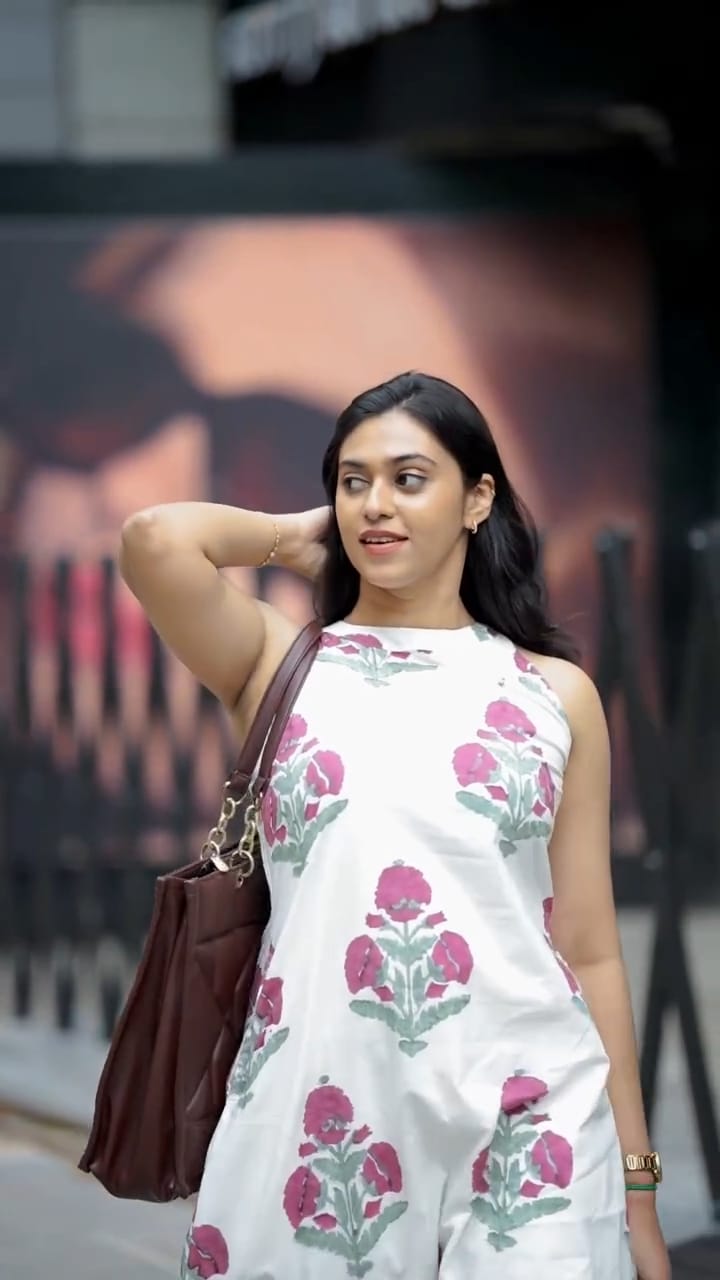 Premium Floral Print Cotton Kurti Palazzo Set - Image 3