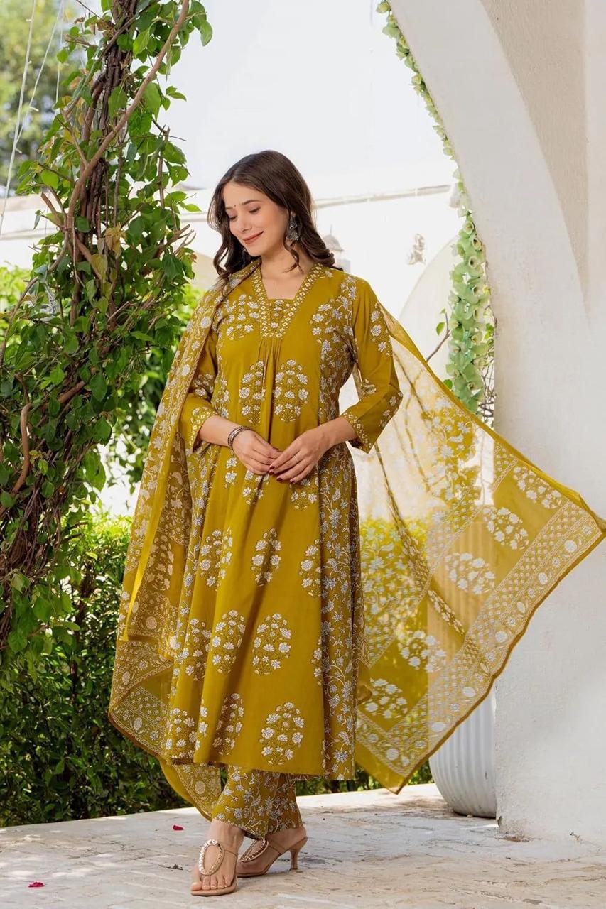 Pure fine Cotton fabric Kurti with Pant - Image 6