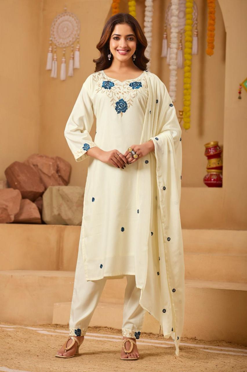 chanderi silk Kurti with Pant with Dupatta - Image 3