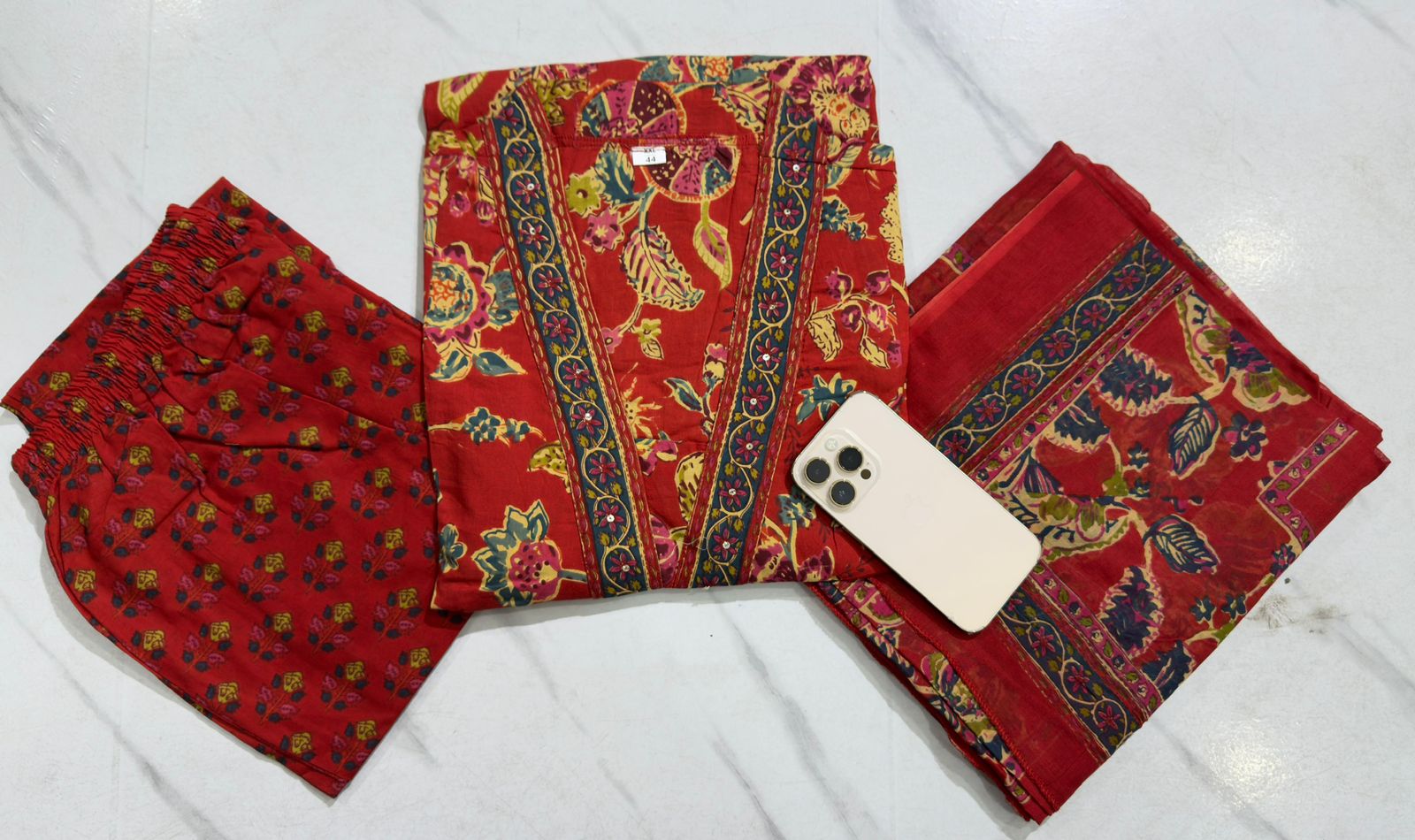 beautiful straight alia cut set with beautiful print - Image 9