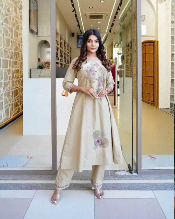 Beautifully Cotton flex kurta set with full embroidery work